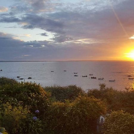 L'écume de mer Groix Esterno foto